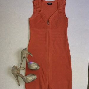 bebe bodycon dress